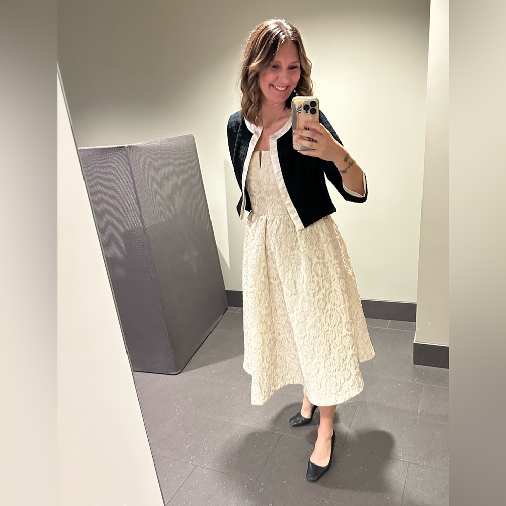 Alice + Olivia Cream Dress strapless, Tea length, jacket not included, Formal
